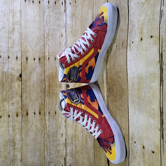 VANS (FLAMES) HIGH TOPS 508357 - Picture 2 of 6